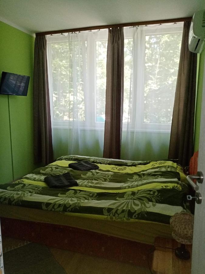 Tölgyfa Panzió Hotel Balatonszepezd Exterior foto