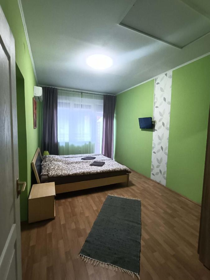 Tölgyfa Panzió Hotel Balatonszepezd Exterior foto